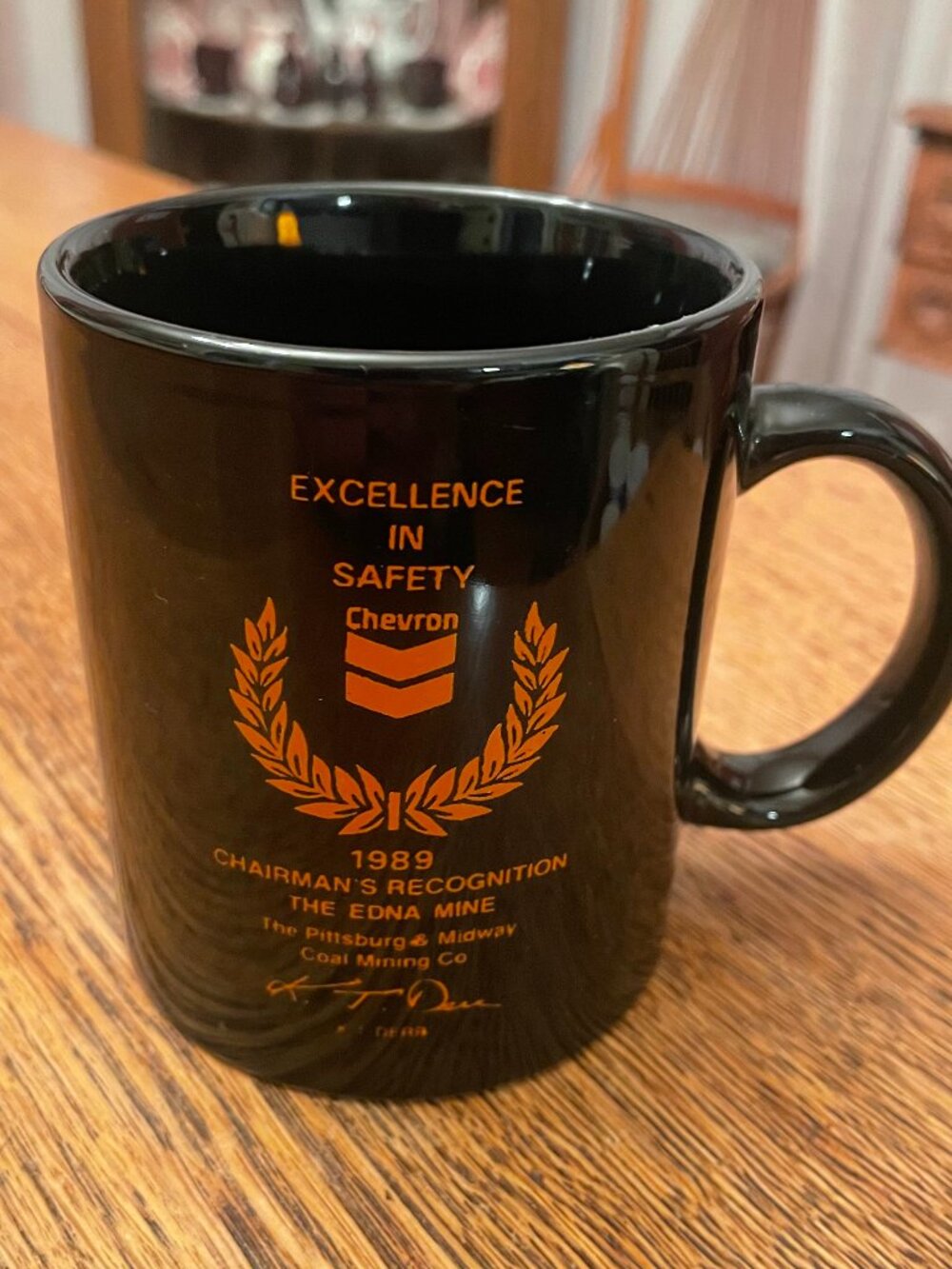 1989 Excellence in Safety Chairmans Recognition The Edna Mine Chevron Coffee Cup